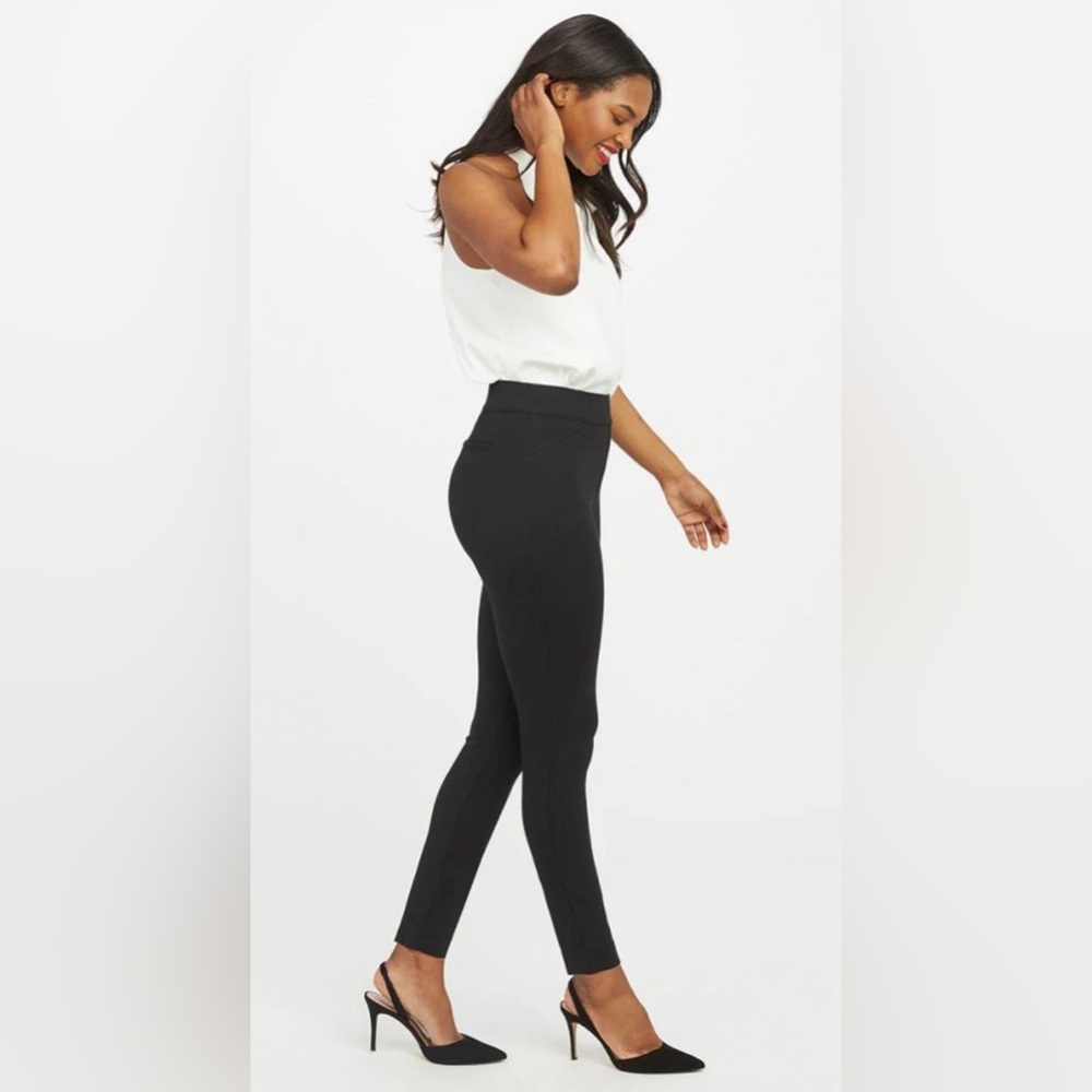 Spanx Perfect Pant Back seam Small Petite